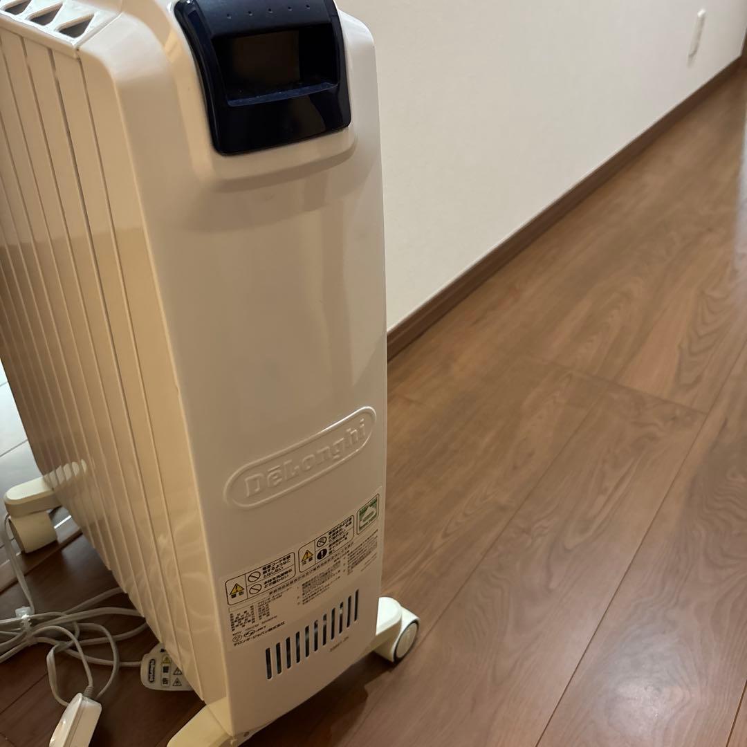 デロンギ　オイルヒーター　京都近辺のみ、直引渡し