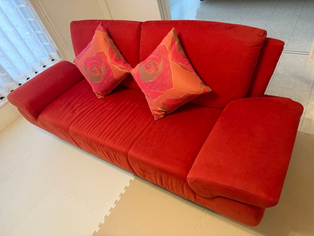 直接引取り限定 ★☆ ソファ ３人掛け 赤 レッド 東京都国分寺市の戸建て2階