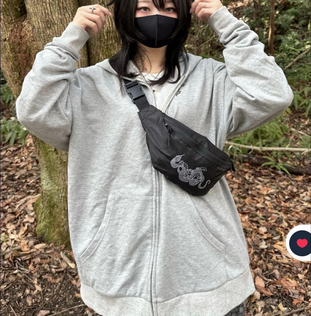 Popup限定ショルダーポーチ　gibous