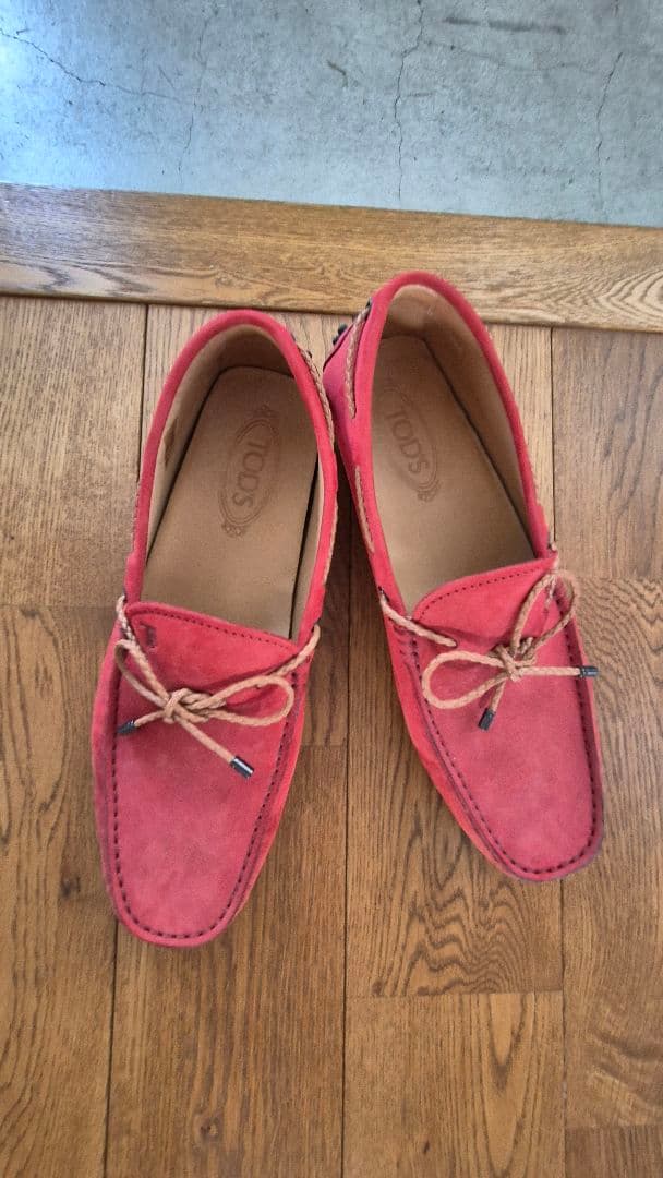 新品未使用 TOD'S ドライビングシューズ レッド