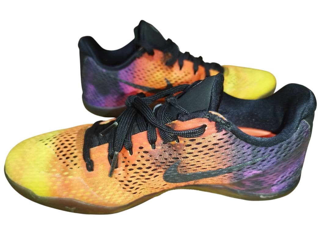 レア　NIKE KOBE Ⅺ　ナイキ　コービー　11　サンセット　バスケ