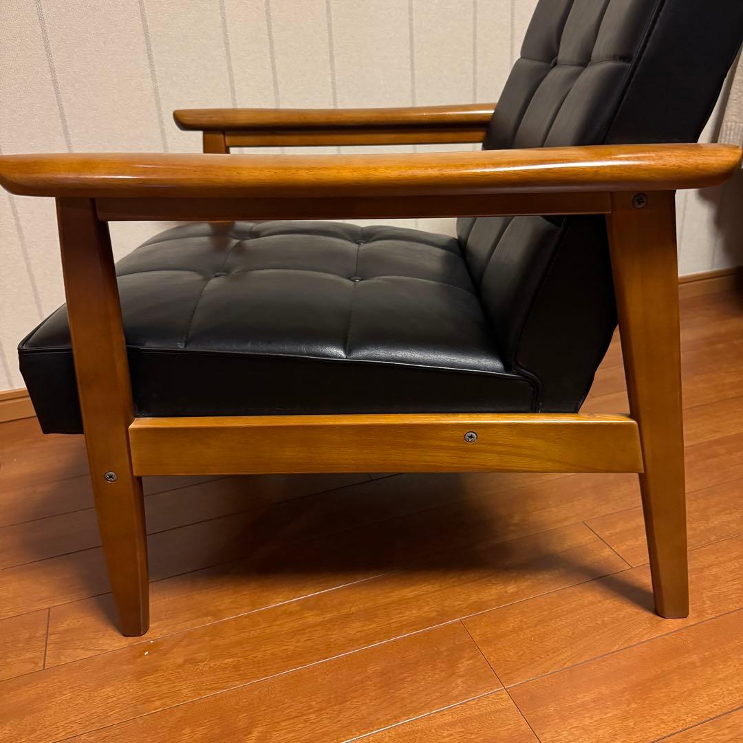 極美品　Karimoku カリモク60 Kチェアー 1シーター アームチェアー