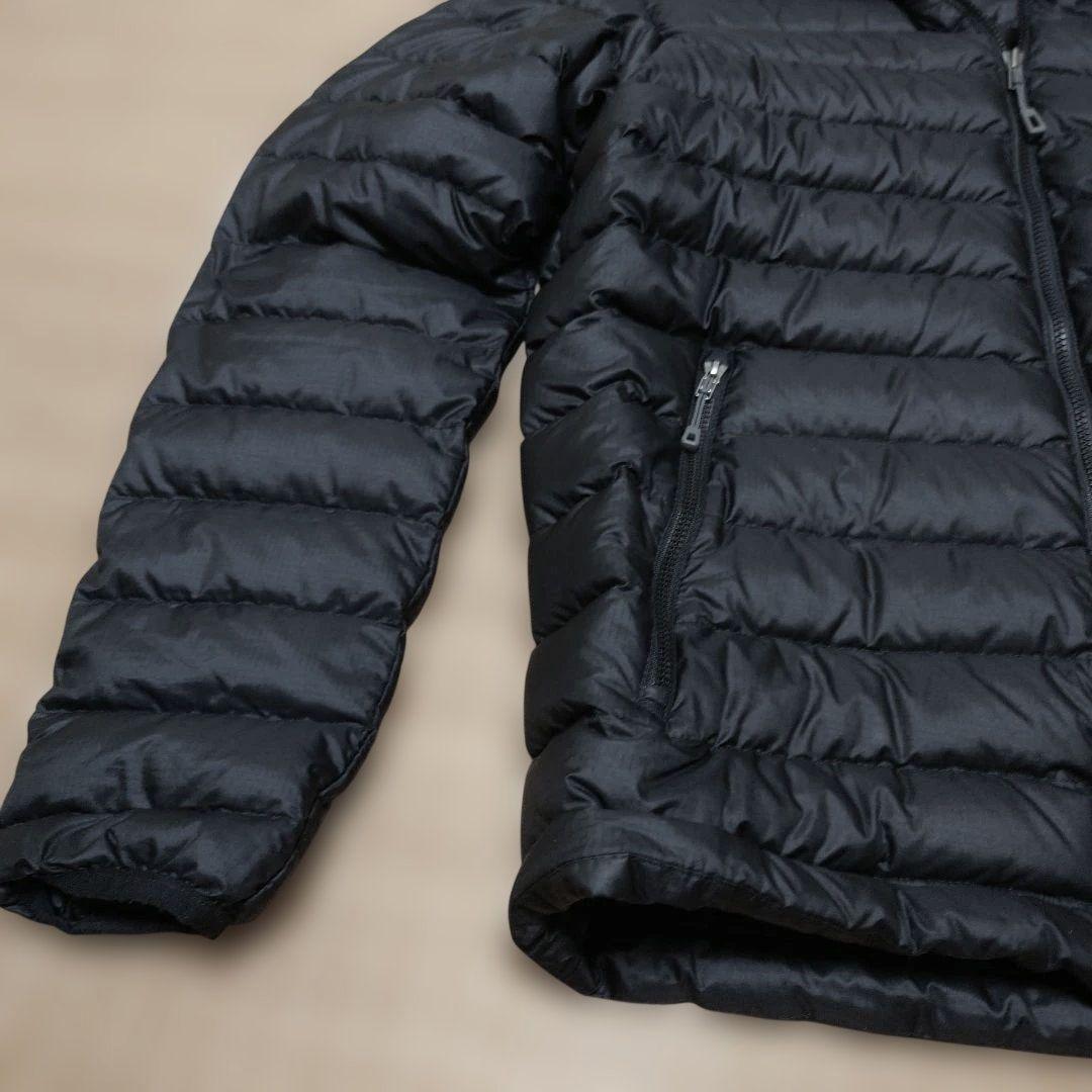 パタゴニア ダウンセーターフーディ メンズ Sサイズ ブラック