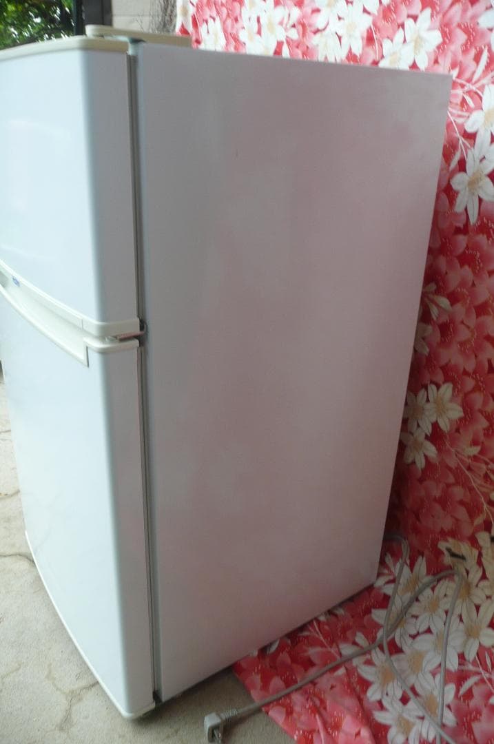 Haier ホワイト 2ドア冷蔵庫