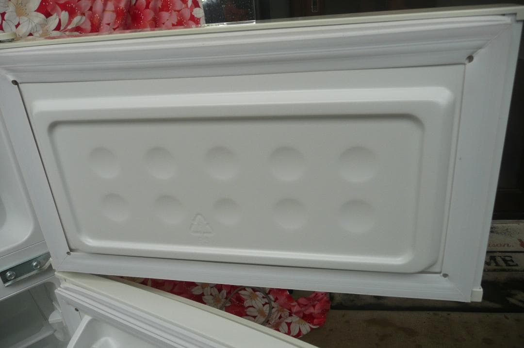 Haier ホワイト 2ドア冷蔵庫