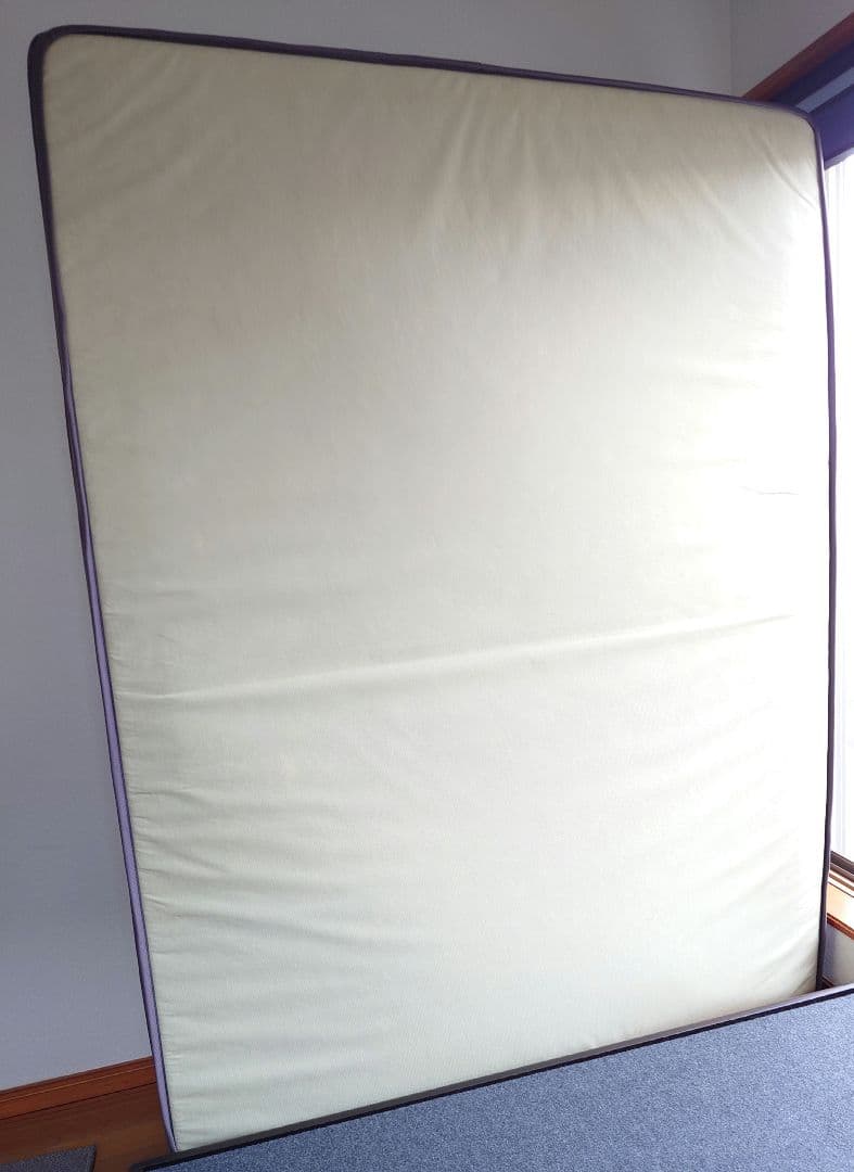 【美品】Sealy CROWNJEWEL エメラルドIII　マットレスのみ