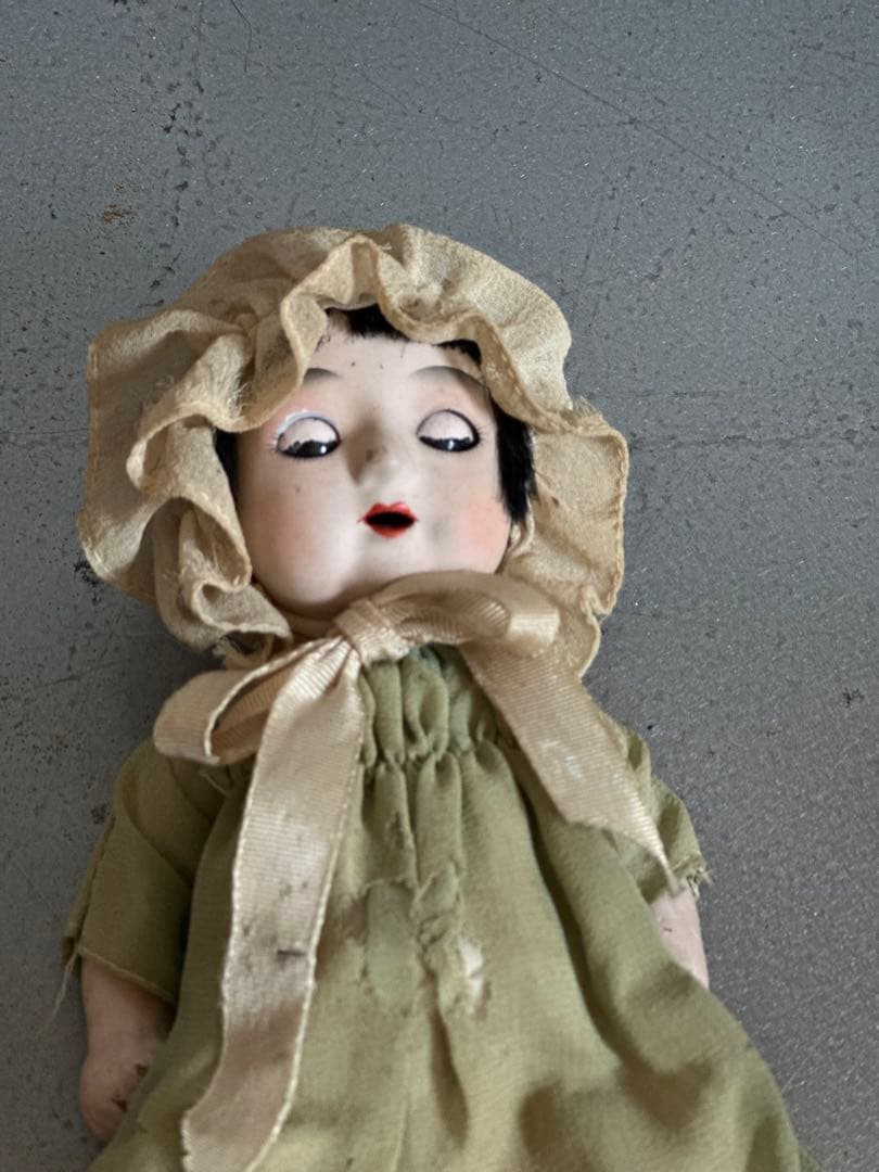 最終お値下げ❣️サクラビスク陶器製人形 フリル付きドレス