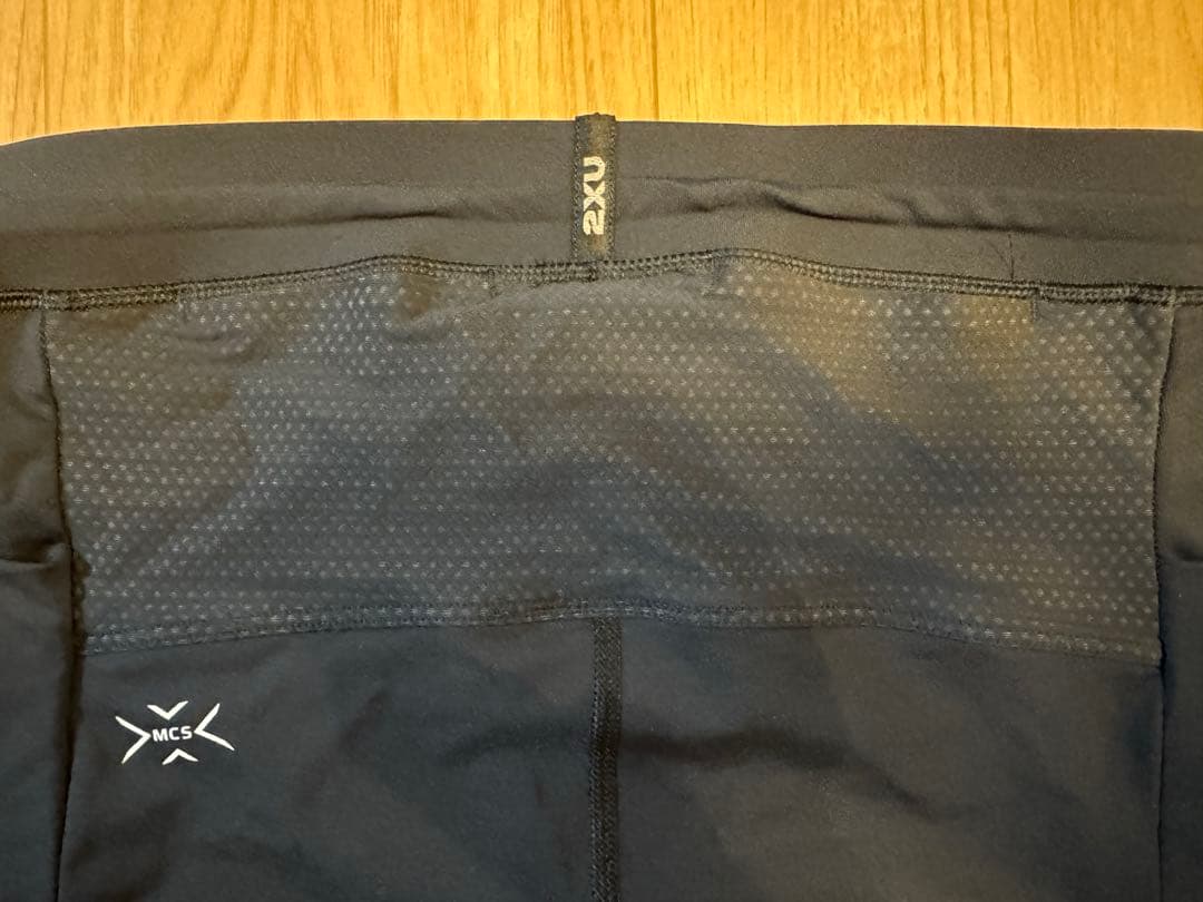 2XU ライトスピード リアクト コンプレッションショート MA7050B