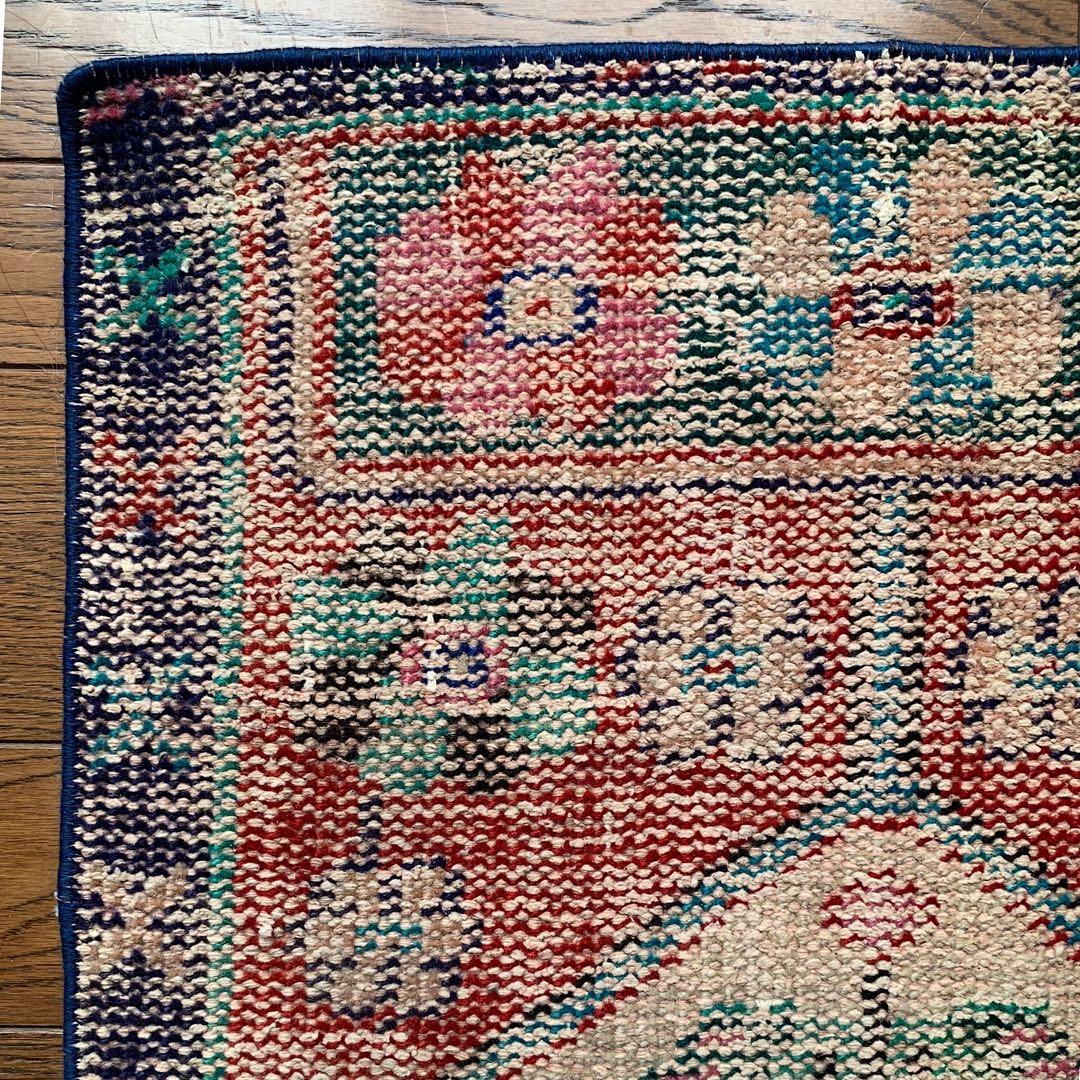 トルコヴィンテージラグ　テラコッタレッド　99×56 シャビー　ざっくり手織り