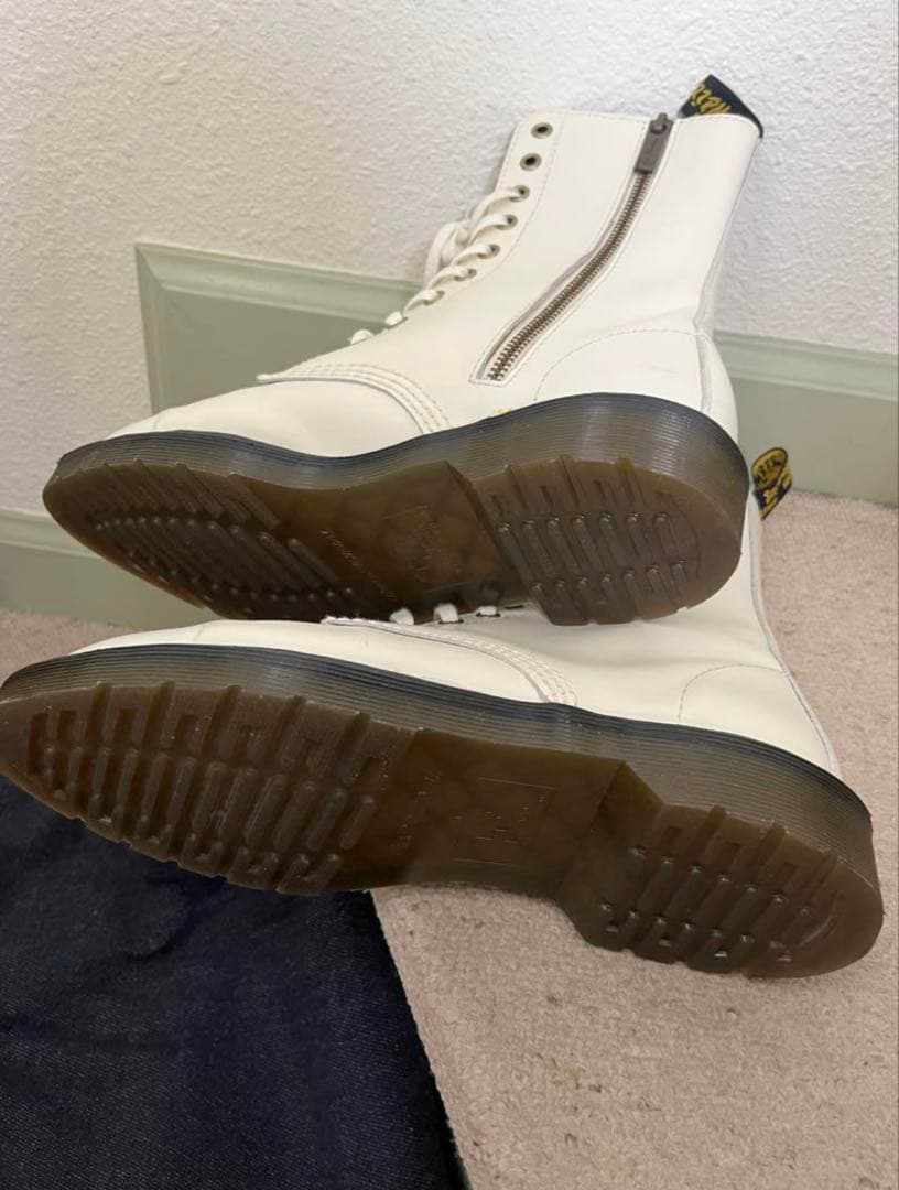 美品　Dr. Martens ホワイトハイカットブーツ　25cm