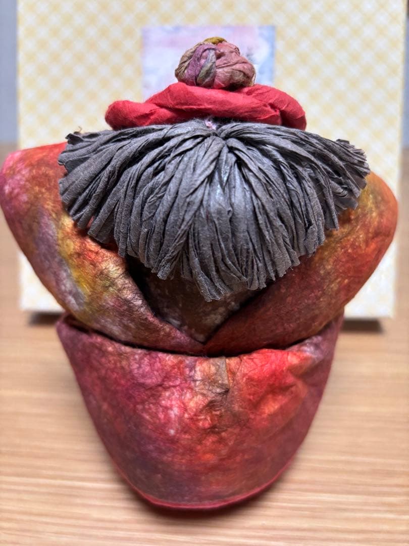 倭紙芸ひなび式和紙人形　わらび雛 　　　　　　　作家　加賀美和枝さんの作品