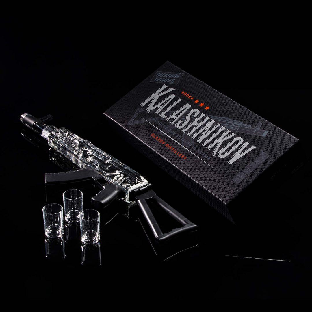 KALASHNIKOV VODKA AK-47ボトルセット 未開封　現在非売品