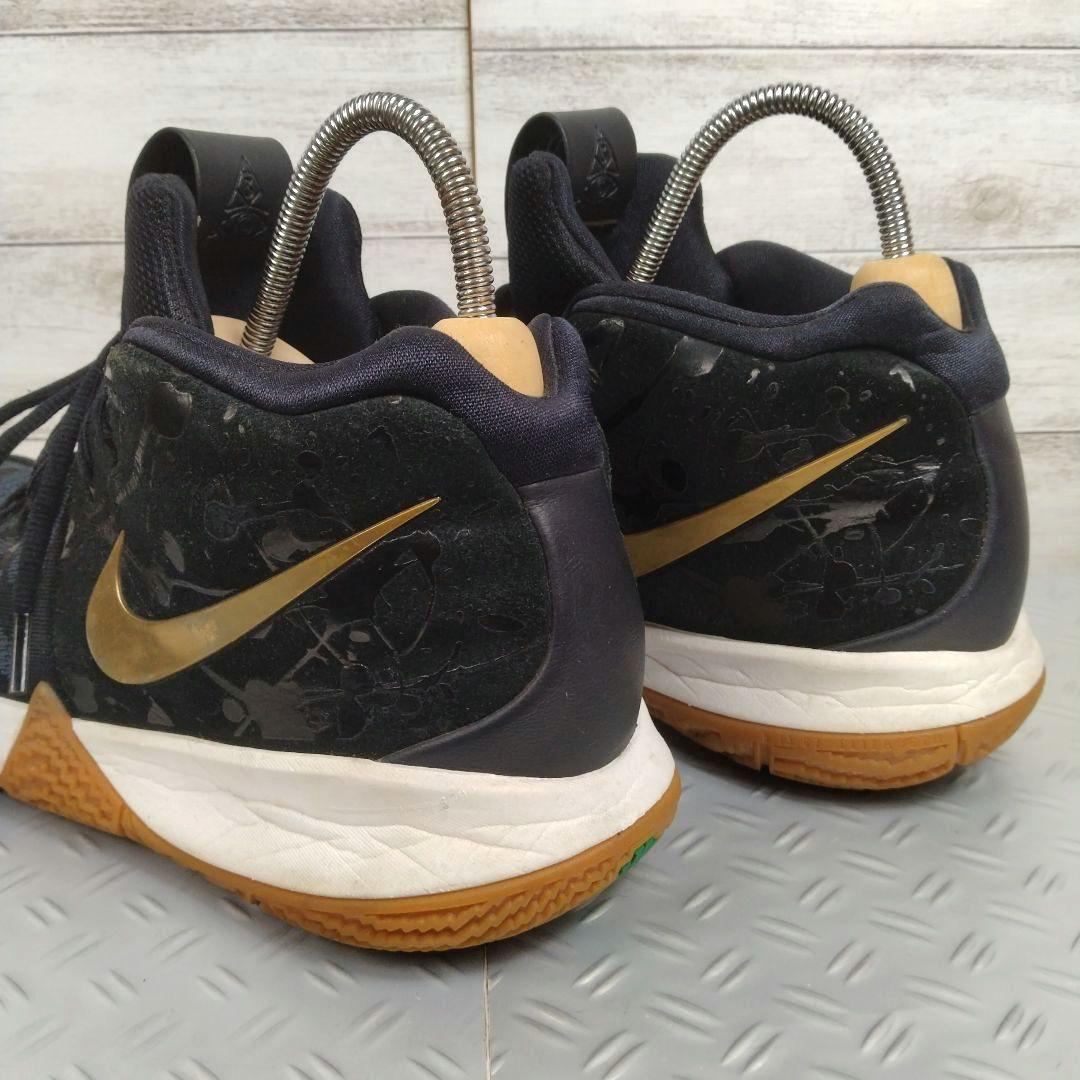 メンズ☆ナイキ　カイリー4　EP　スニーカー　27cmブラック＆ゴールド　バスケ
