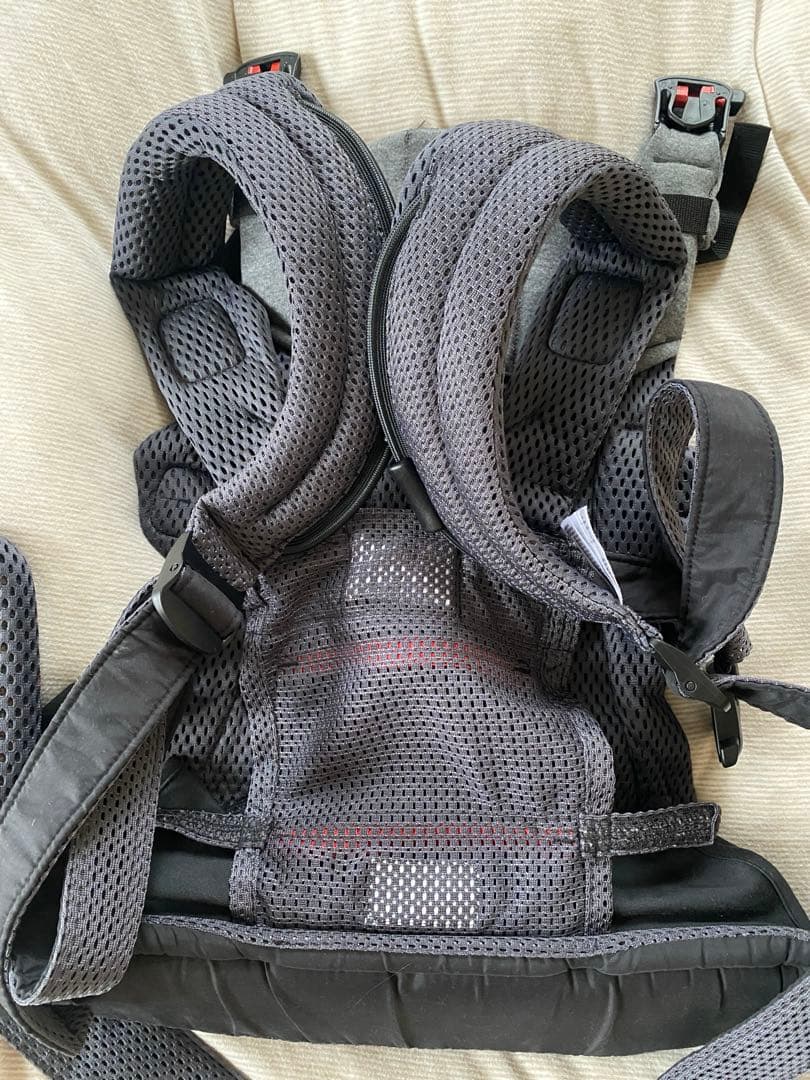 BABYBJÖRN ハーモニー抱っこ紐 ダークグレー メッシュ