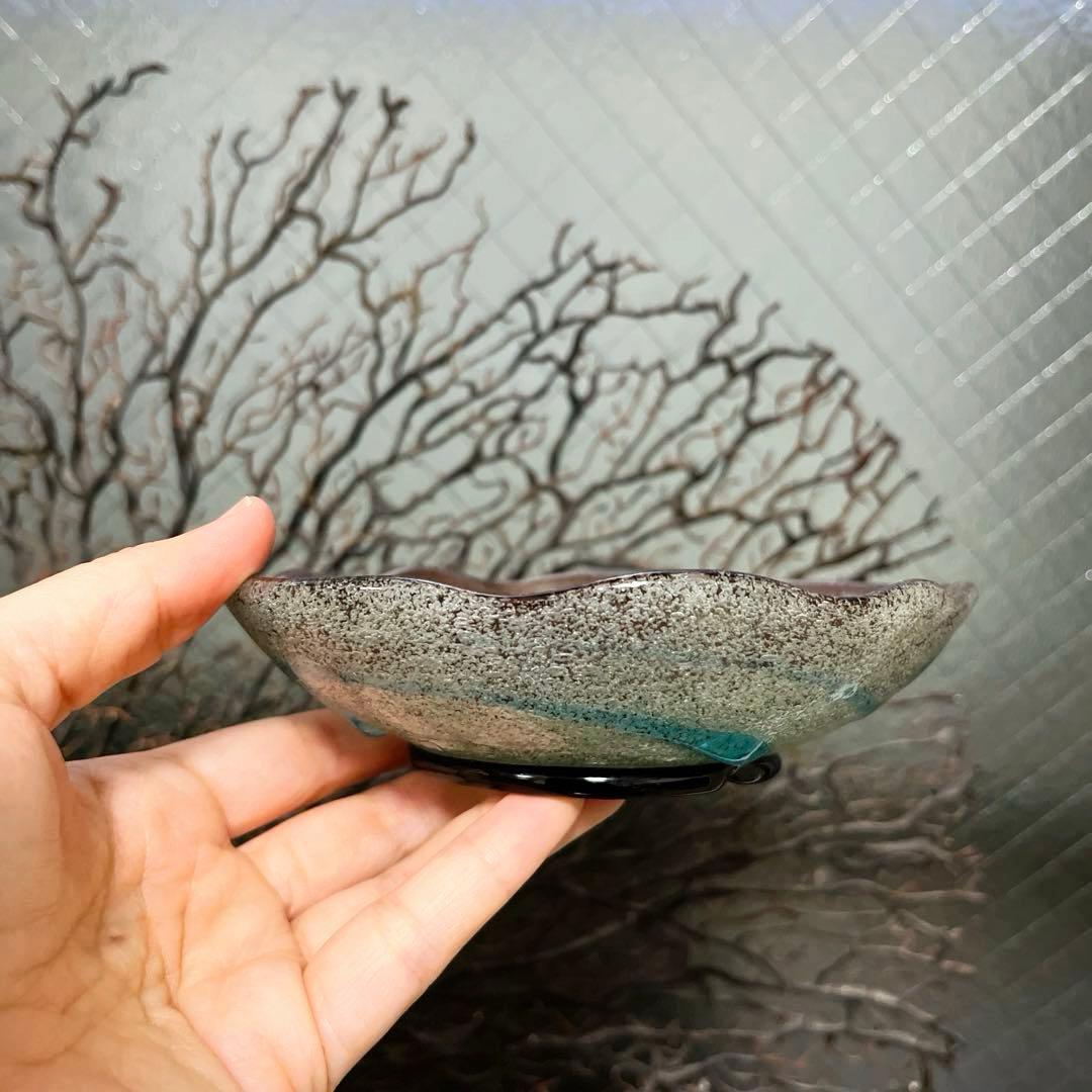 骨董　琉球ガラス　工芸ガラス　現代の名工　稲嶺盛吉　３色泡ガラス　小鉢