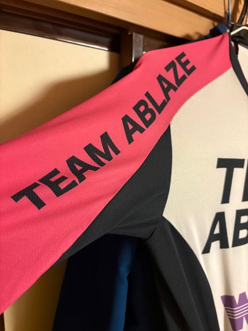 ［超美品］SUNVOLT トライアスロンウェア Sサイズ