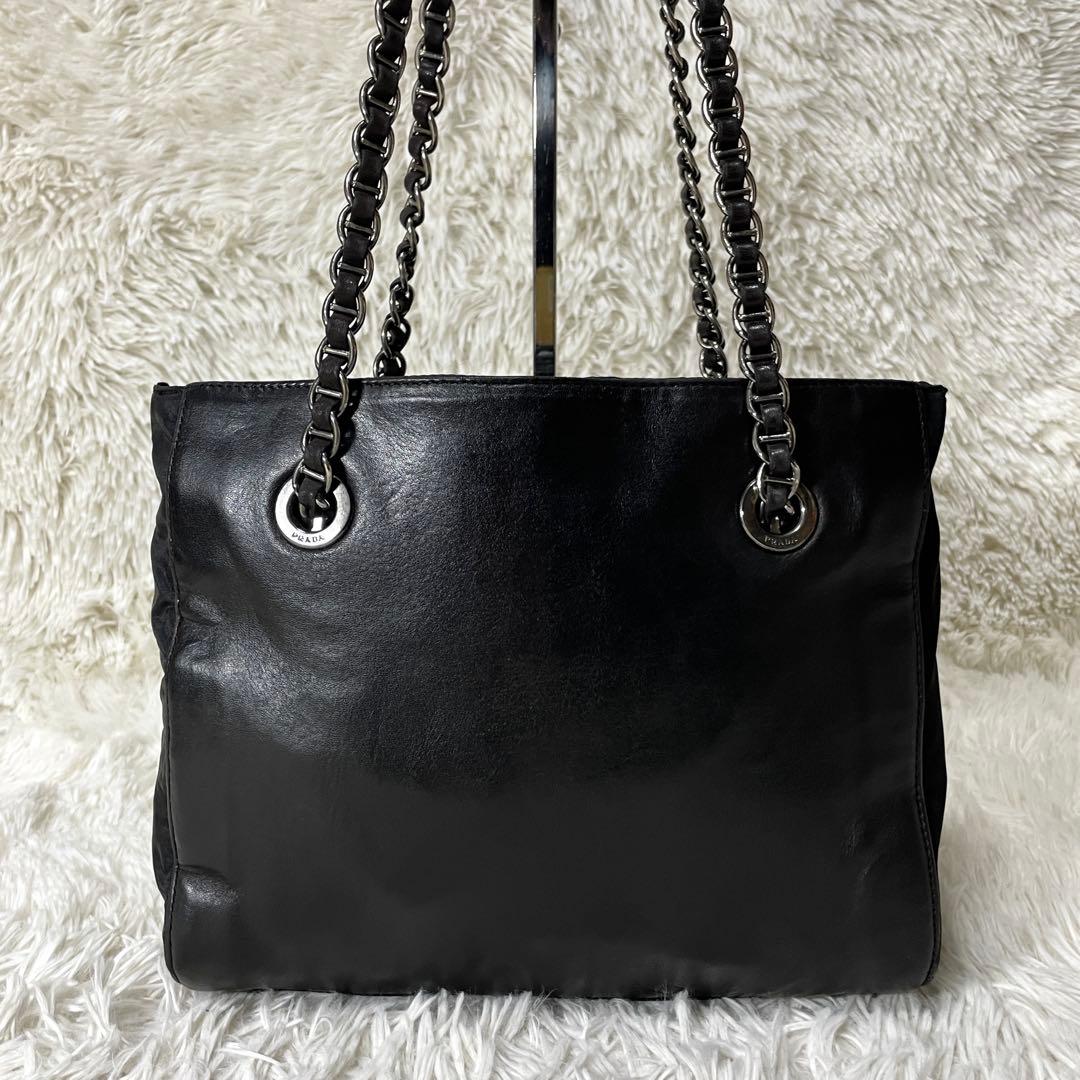 【美品】PRADA プラダ　ショルダーバッグ　レザー　チェーン　ブラック　肩掛け