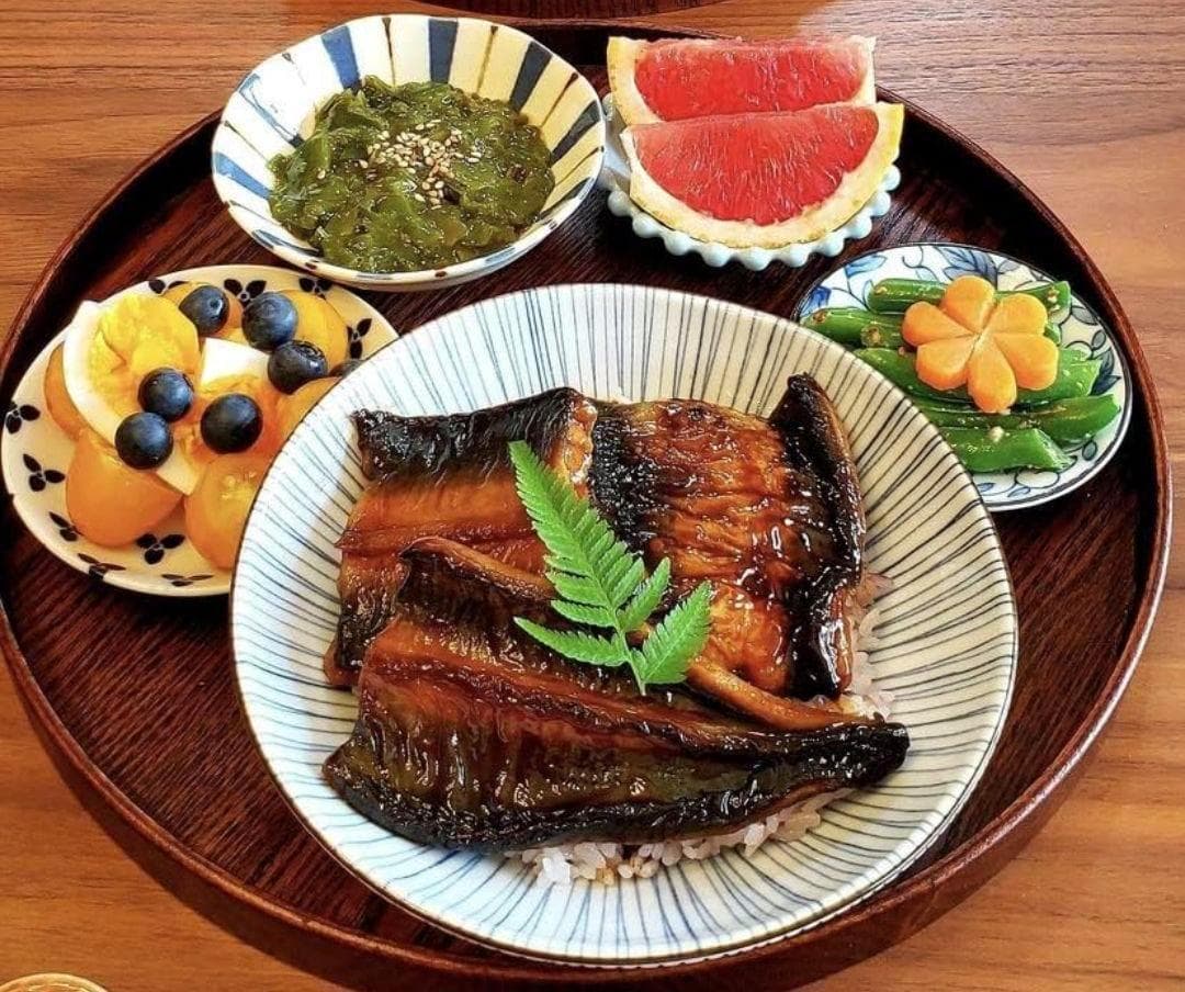 ☆丸盆☆木製☆トレー☆カフェトレー ☆おぼん☆天然木☆おしゃれ☆モダン☆茶道☆木