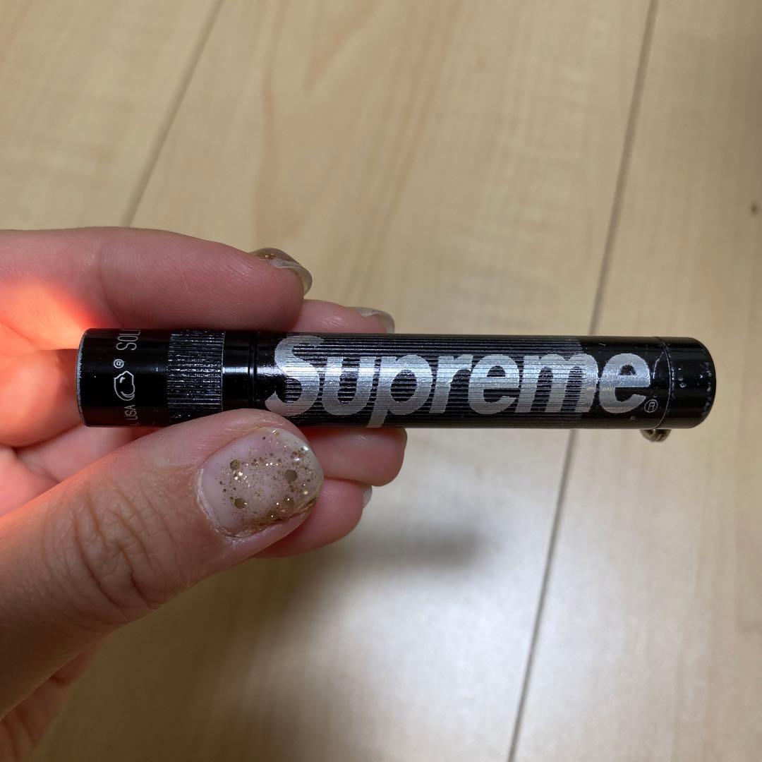 希少　レア　supremeミニマグライト　初期 点灯動作確認済み