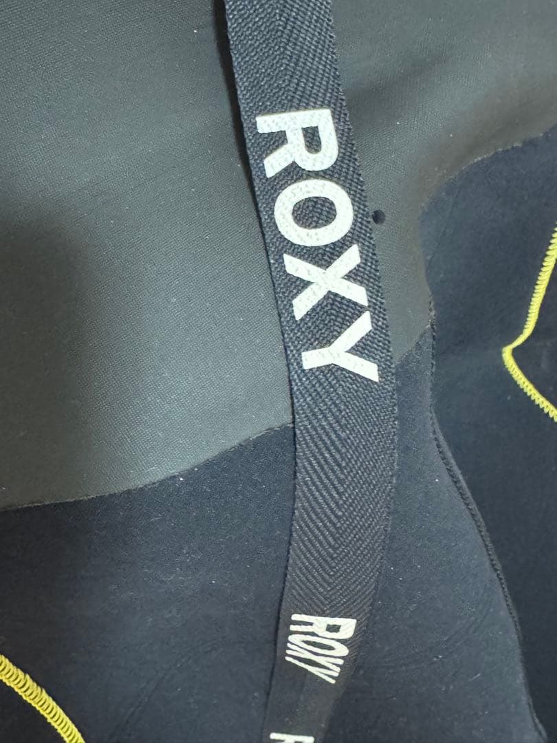 ROXY フルスーツ レディース　ブラック　内側起毛