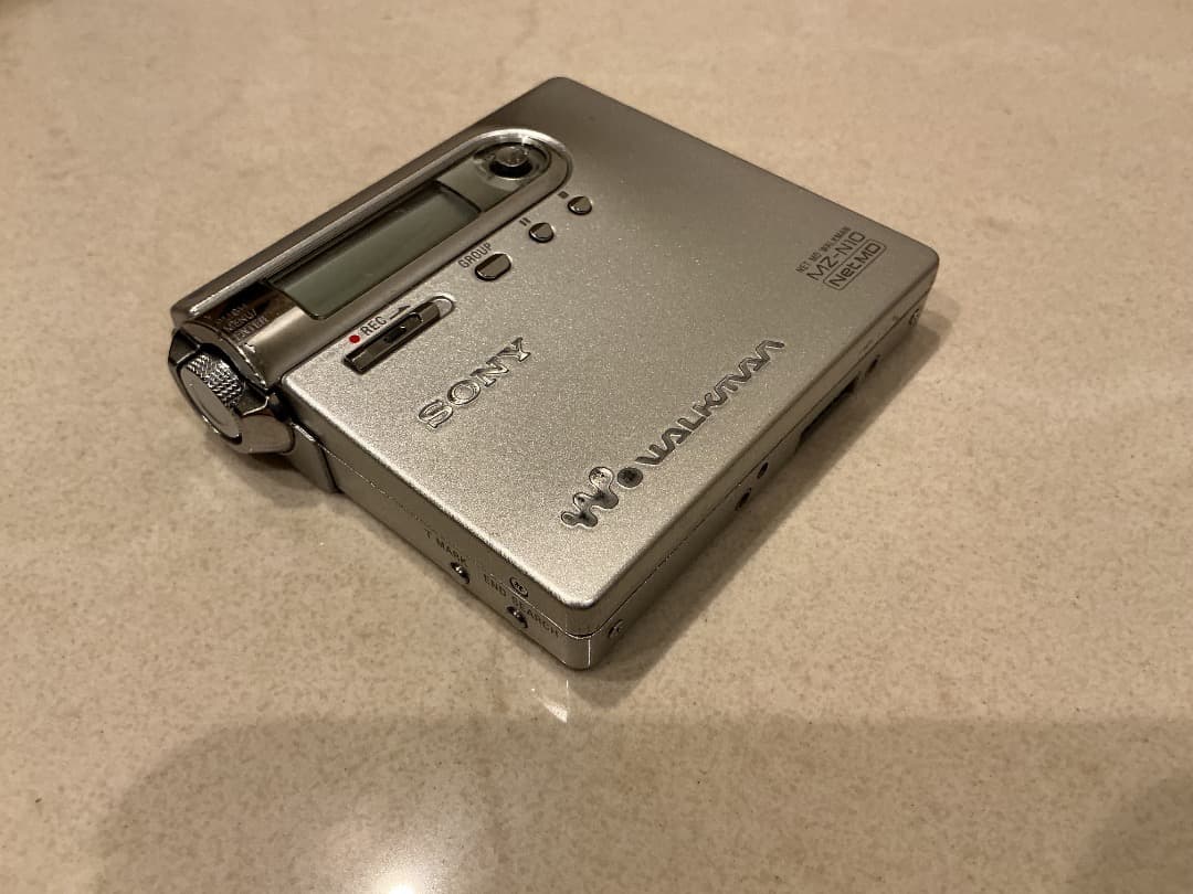 SONY MZ-N10 ポータブルMDプレーヤー