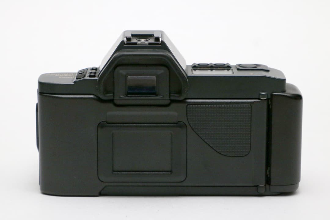 最終値下げ！　キャノン　T-70　（フイルムカメラ）