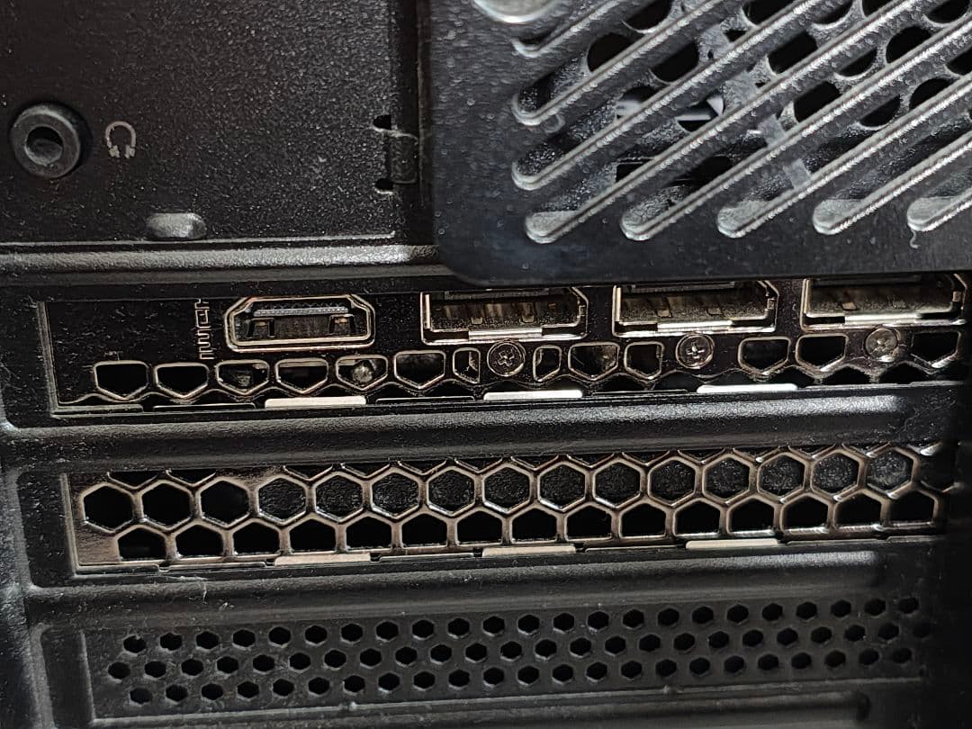 LEGION T530 ゲーミングPC