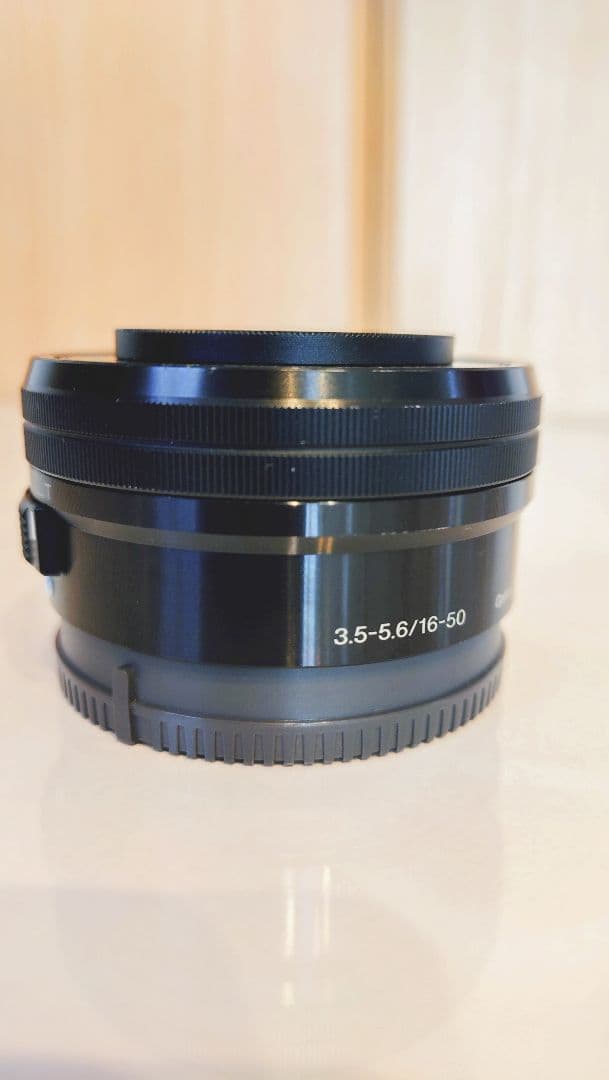 SONY ZV-E10 レンズキット＆バッテリー7個【ケース付き＆週末限定値下】