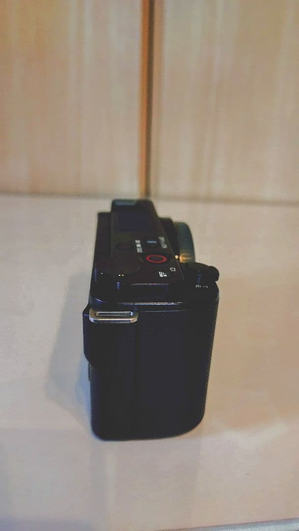 SONY ZV-E10 レンズキット＆バッテリー7個【ケース付き＆週末限定値下】