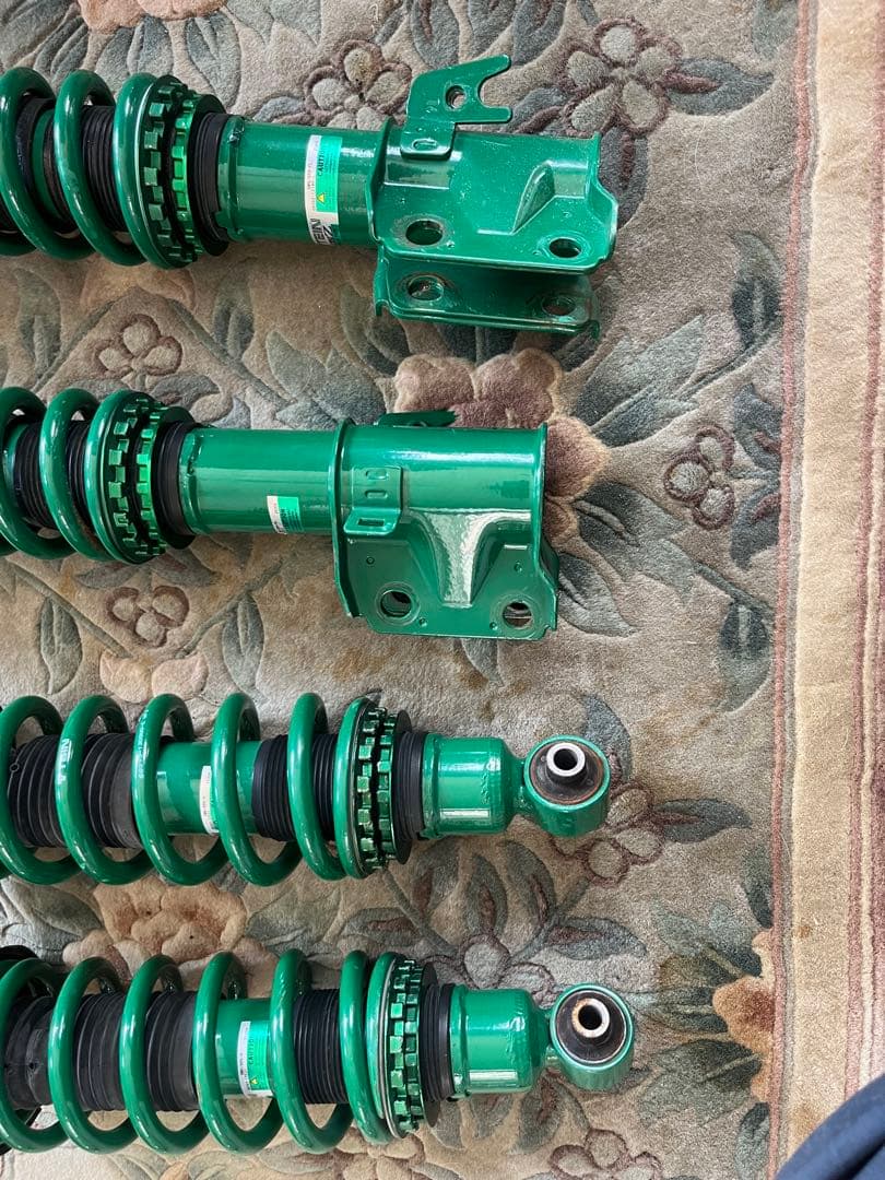 値下げ！スバル　BR9 BM9レガシィ用テイン車高長　かなり綺麗