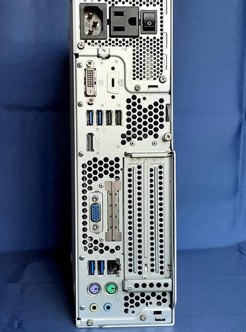 富士通/i5第9世代/Win11/16GB/Office/SSD/HDD/DVD