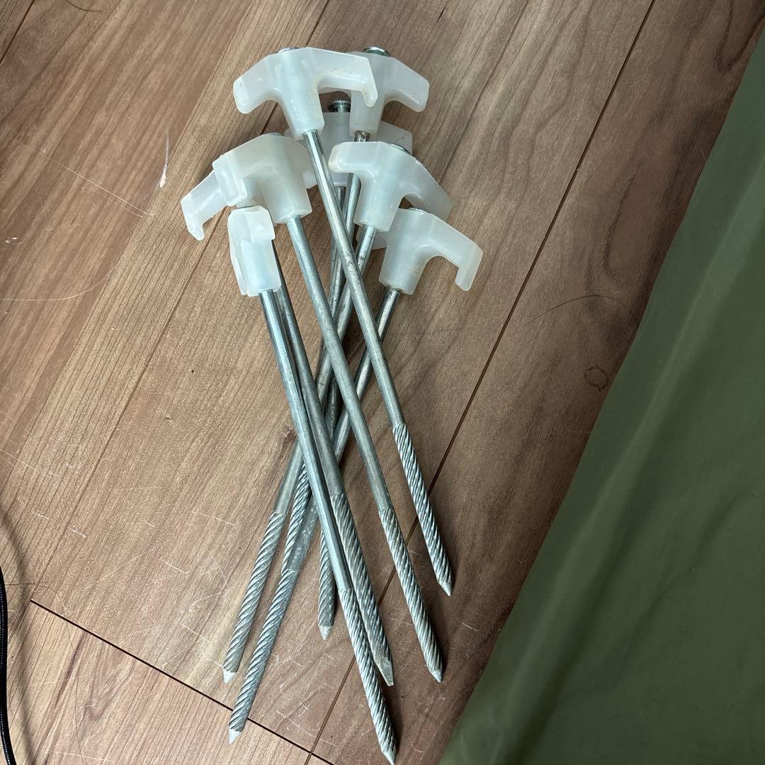 値下げ！dod ITSUKA タープオリーブグリーン　　 ポール2本付き！