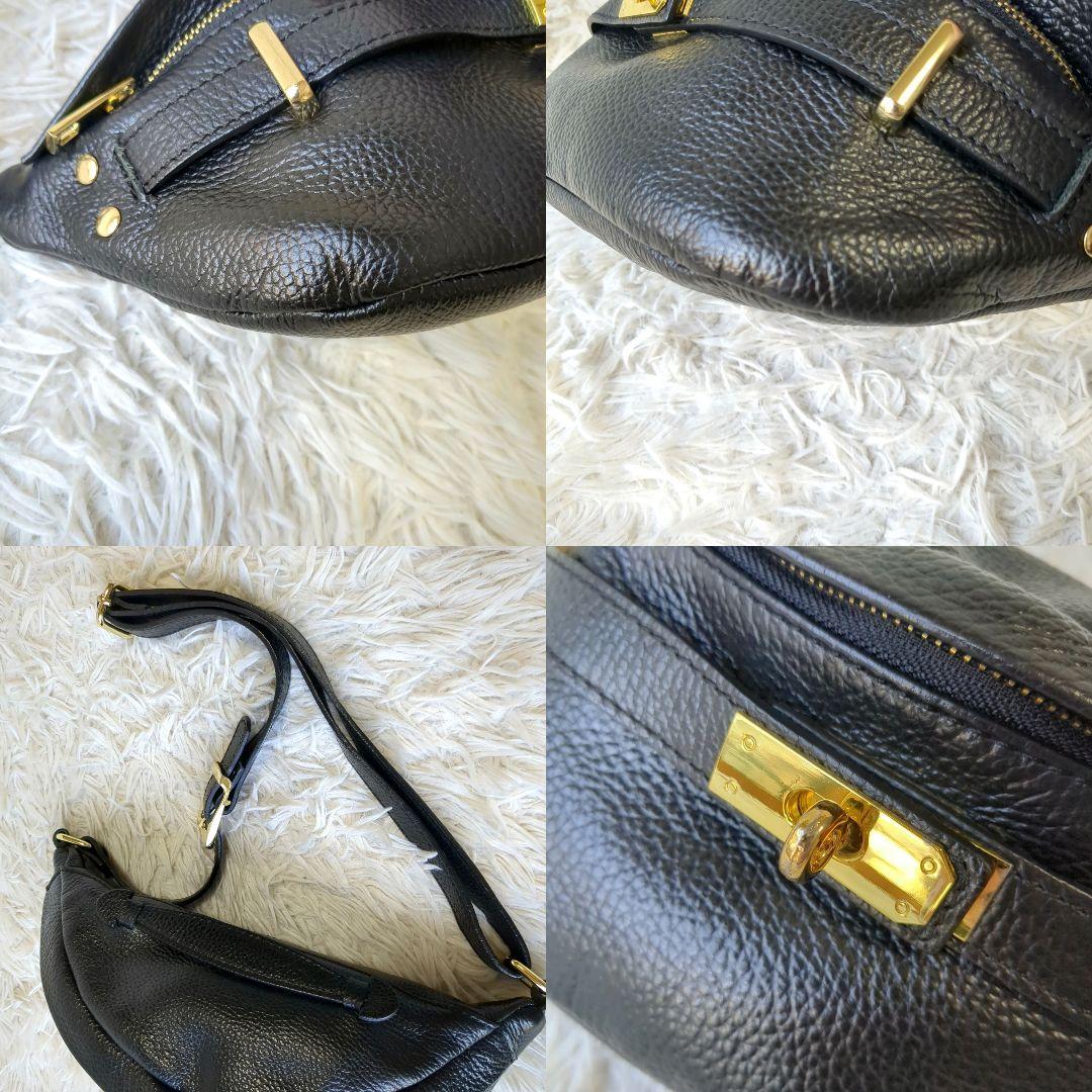 【極美品】AULENTTI　ボディバッグ　ウエストバッグ　レザー　ブラック
