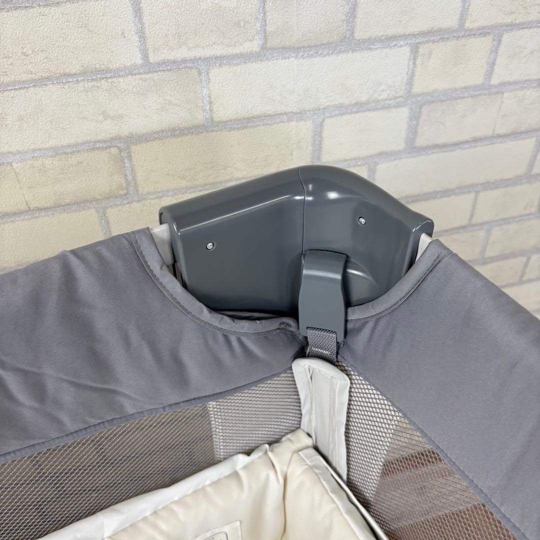 アップリカ　ココネルエアーAB グレーベア　ベビーベッド