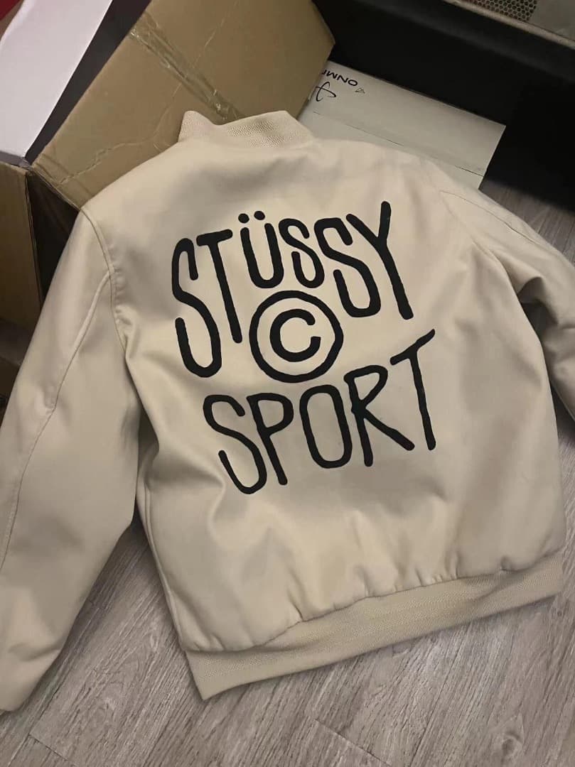 STÜSSY スポーツジャケット ベージュ L 試着のみ