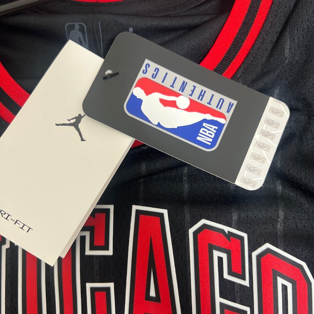 NIKE NBA シカゴブルズ　スウィングマンジャージ ユースXL