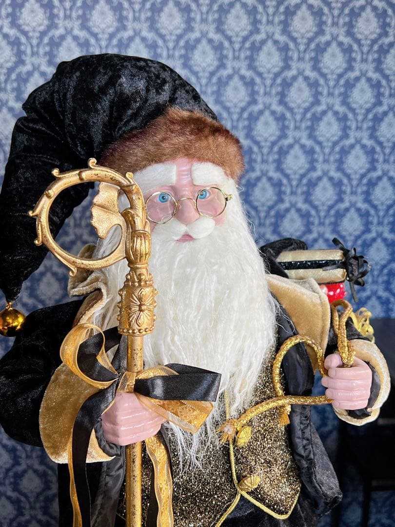 【期間限定値下げ】ブラック　サンタクロース　クリスマス　置物　人形