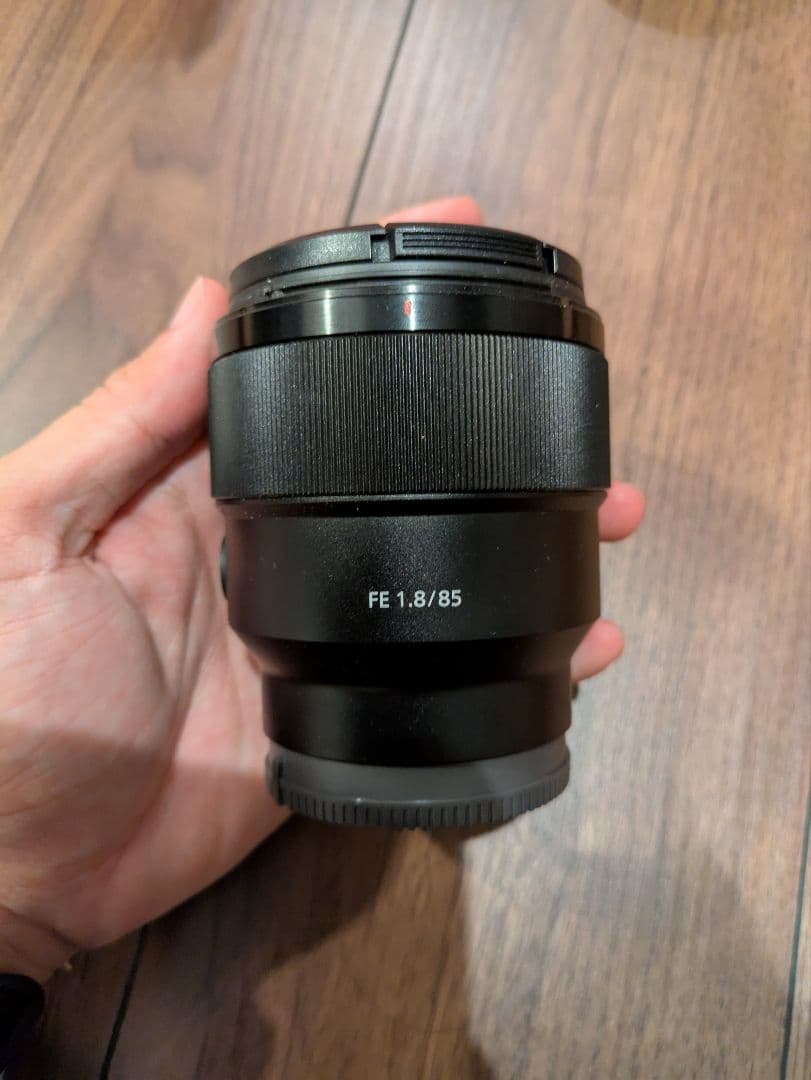 SONY FE 85mm F1.8 レンズ 本体 純正
