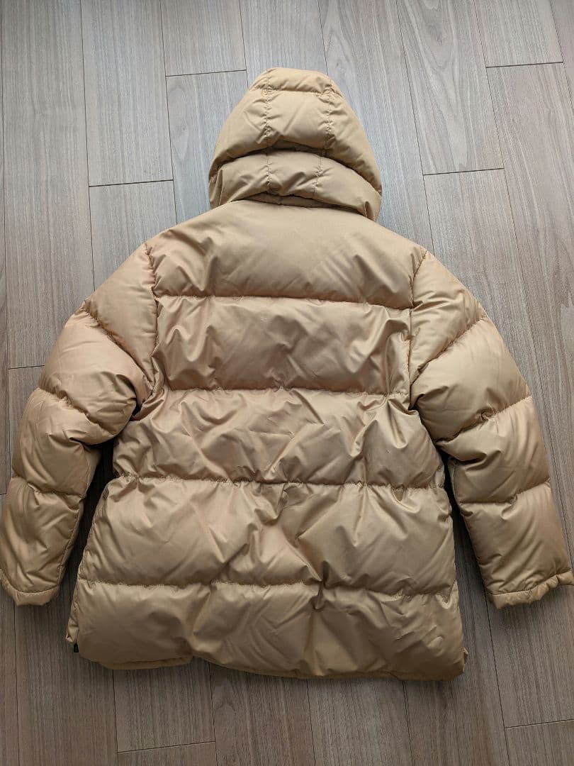 MONCLERモンクレールPARISパリス 青タグ