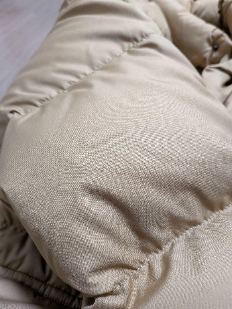 MONCLERモンクレールPARISパリス 青タグ