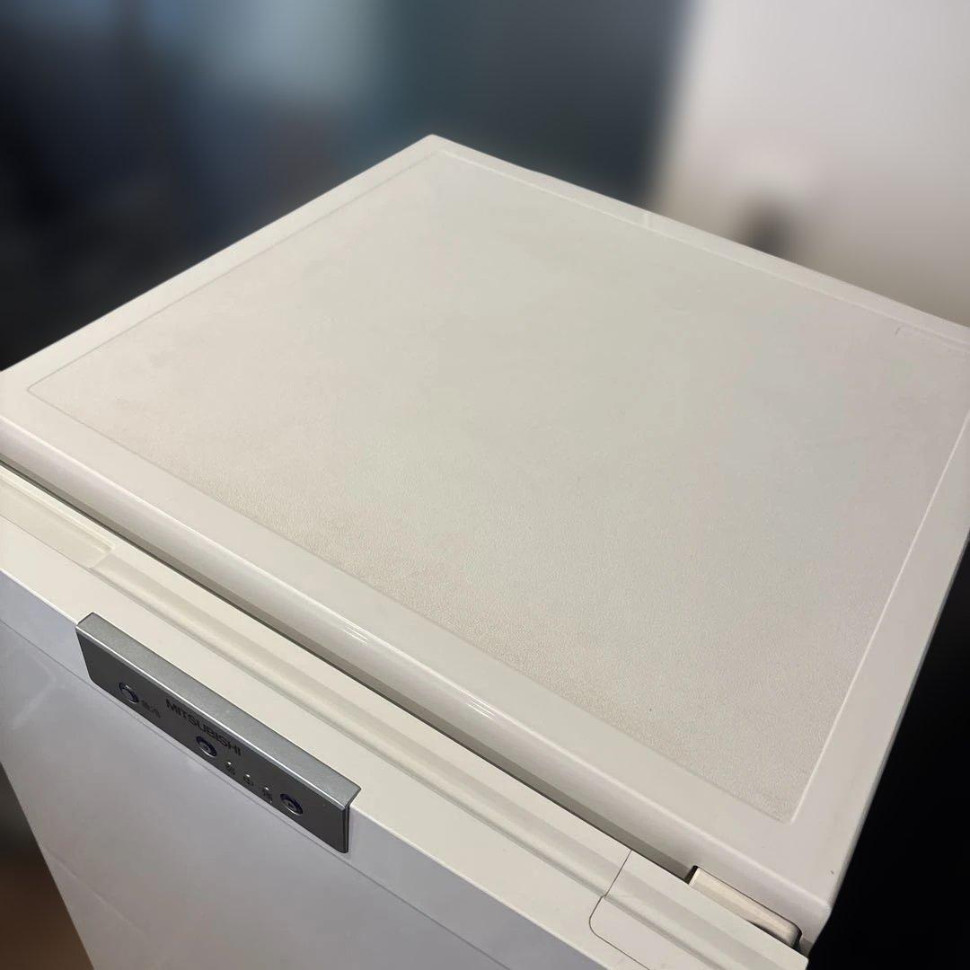 【9/9まで限定出品】三菱電機【冷凍庫】 MF-U12T-W