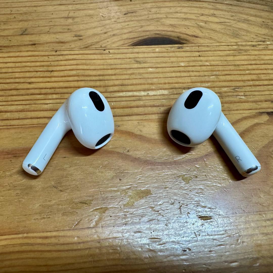 AirPods 第3世代 Lightning端子