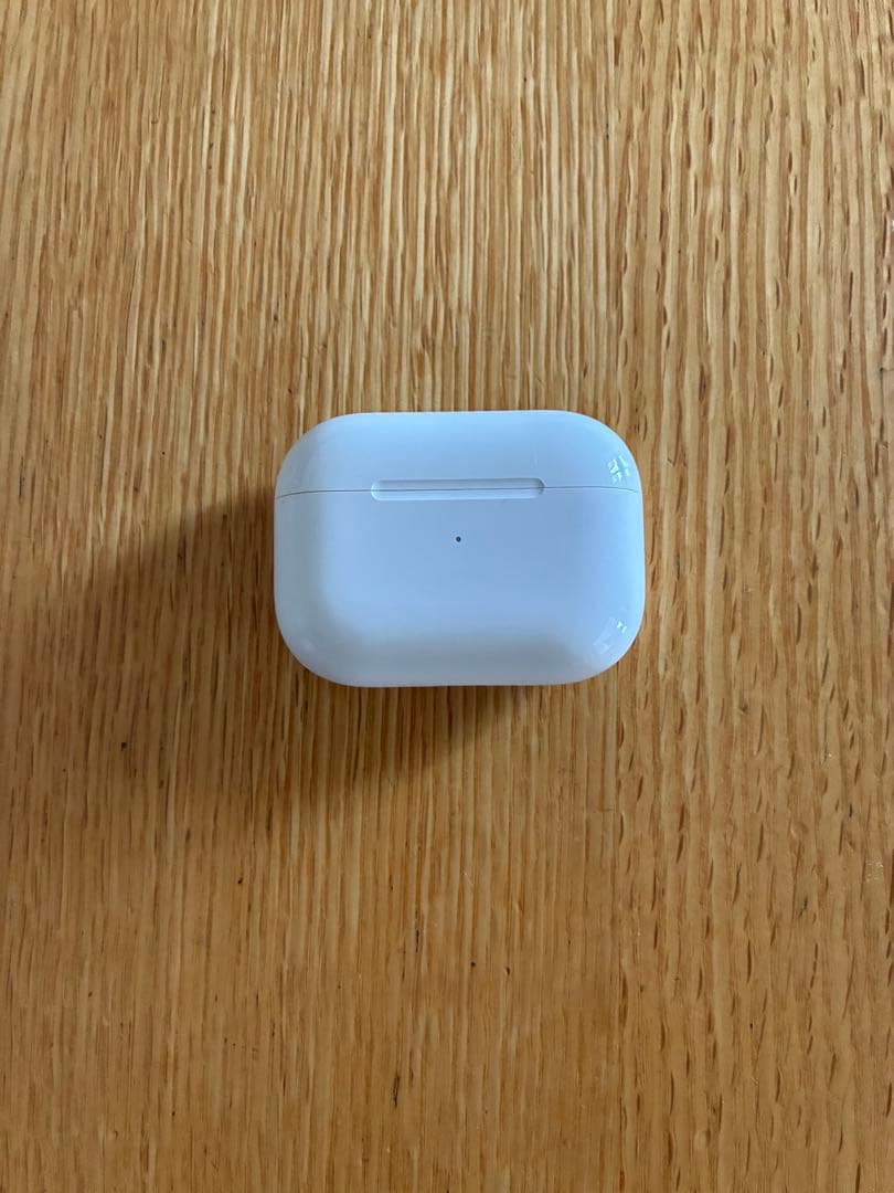 Apple AirPods Pro 第一世代（ノイキャン搭載）