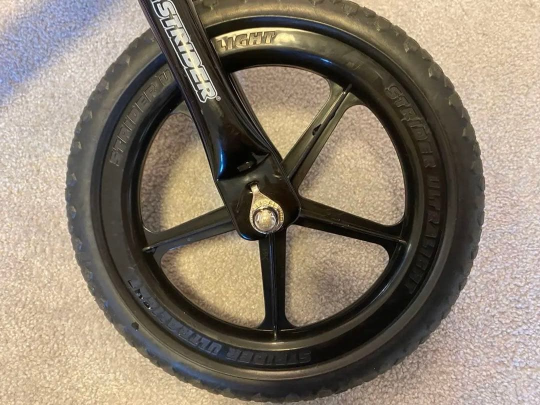 [美品、室内保管] STRIDER スポーツモデル　バランスバイク レッド