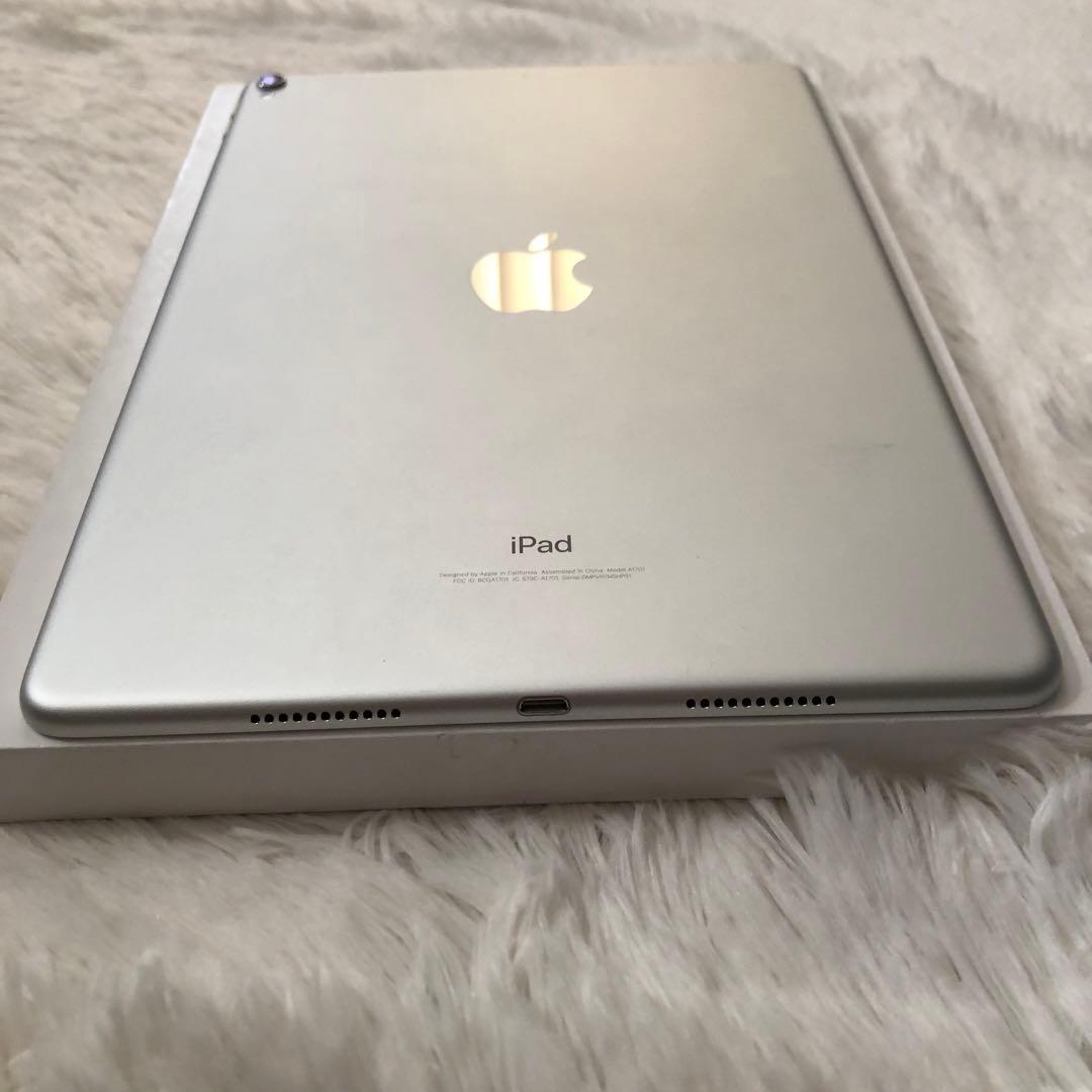 【完動品】iPad Pro 10.5 256GB Wi-Fi【すぐ発送】