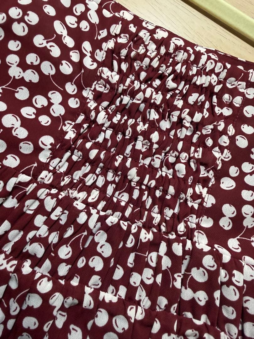 トップス Cherry Pattern Strap Top / Her lip to