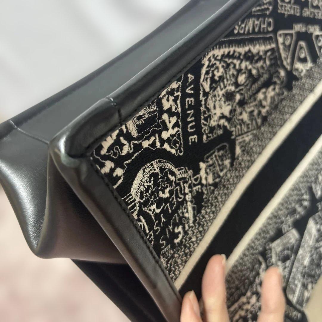 クリスチャンディオール　ブックトート