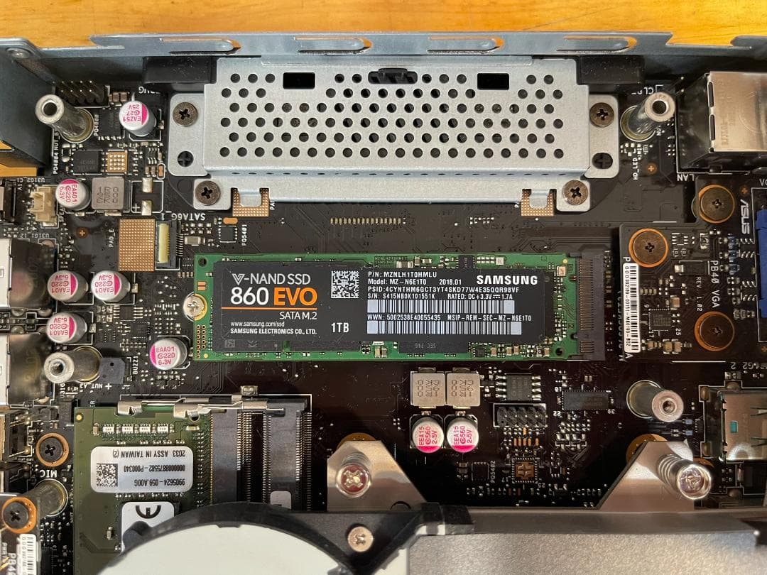 ミニPC ASUS MiniPC PB50-B AMD Ryzen 7 3750H