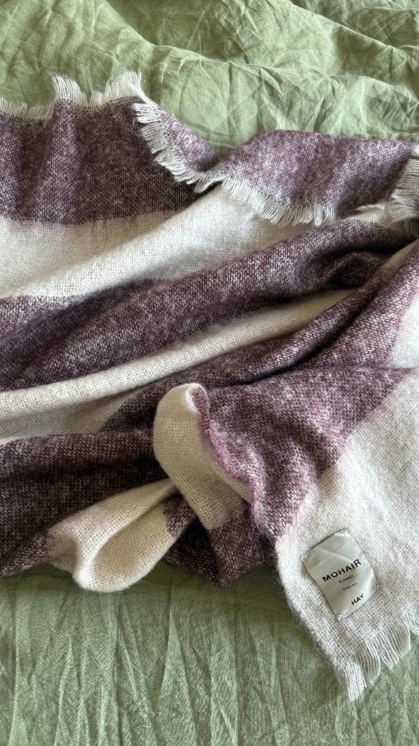 ヘイ モヘア ブランケット（バーガンディ）