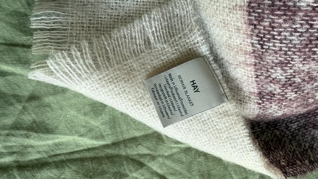 ヘイ モヘア ブランケット（バーガンディ）